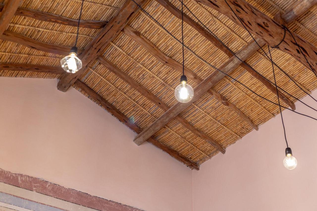 Вилла Ladiri - Antica Dimora In Terra Cruda Sinnai Экстерьер фото
